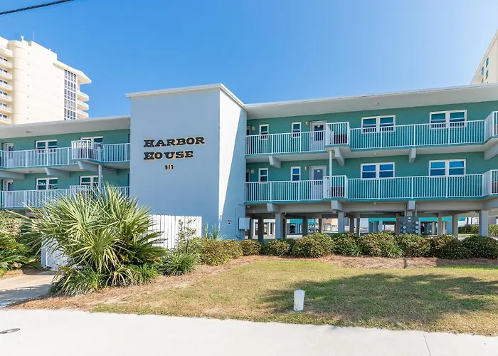 Apartment Harbor House B19